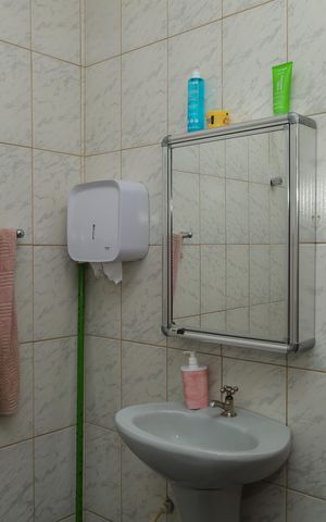 Casa para alugar com 156m², 3 quartos e 2 vagasBanheiro 2
