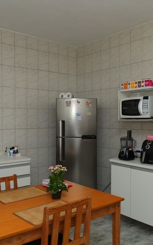 Casa para alugar com 156m², 3 quartos e 2 vagasCozinha