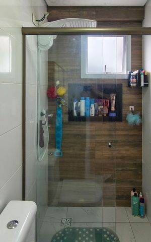 Apartamento para alugar com 109m², 3 quartos e 1 vaga Apartamento para alugar com 109m², 3 quartos e 1 vagaBanheiro da Suíte