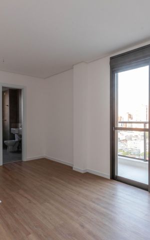 Apartamento à venda com 150m², 4 quartos e 3 vagas Apartamento à venda com 150m², 4 quartos e 3 vagasSuíte 1