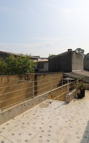 Casa para alugar com 60m², 1 quarto e sem vagaVaranda
