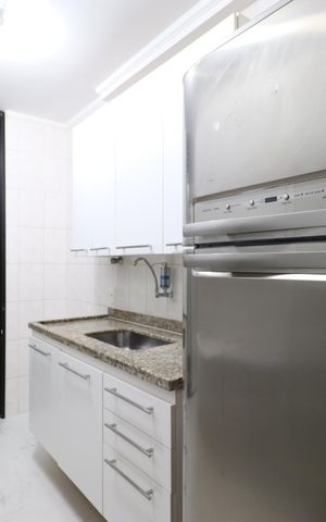 Apartamento para alugar com 78m², 3 quartos e 1 vagaCozinha e Área de serviço 