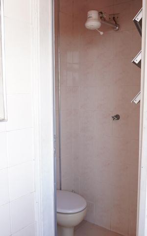 Apartamento para alugar com 102m², 2 quartos e 1 vagaÁrea de Serviço (banheiro)
