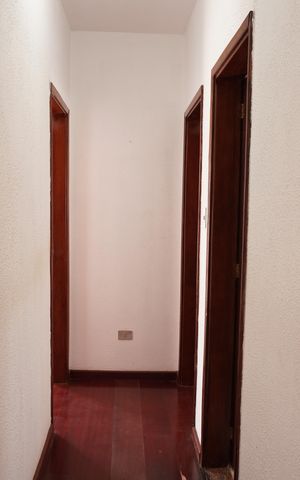 Apartamento para alugar com 102m², 2 quartos e 1 vagaQuartos Corredor