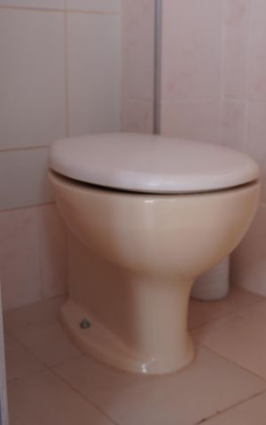 Apartamento para alugar com 102m², 2 quartos e 1 vagaÁrea de Serviço (banheiro)