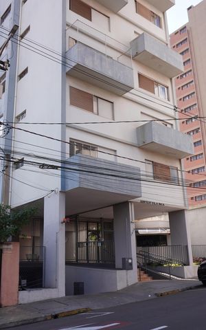 Apartamento para alugar com 102m², 2 quartos e 1 vagaFachada do Prédio