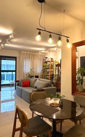 Apartamento para alugar com 87m², 2 quartos e 1 vaga