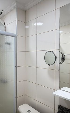 Apartamento para alugar com 56m², 2 quartos e 1 vaga Apartamento para alugar com 56m², 2 quartos e 1 vagaBanheiro da Suíte