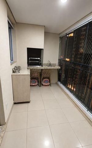 Apartamento à venda com 60m², 2 quartos e 2 vagas Apartamento à venda com 60m², 2 quartos e 2 vagasVaranda
