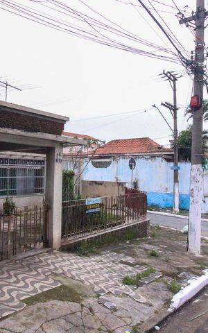 Casa à venda com 250m², 2 quartos e 2 vagas