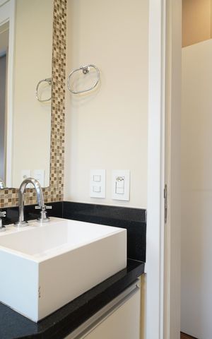 Apartamento para alugar com 66m², 2 quartos e 1 vagaBanheiro da Suíte 1
