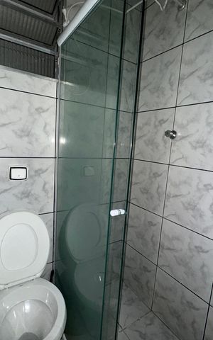 Casa para alugar com 70m², 2 quartos e sem vaga Casa para alugar com 70m², 2 quartos e sem vagaBanheiro