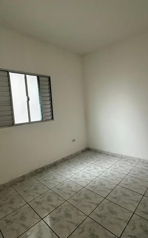 Casa para alugar com 70m², 2 quartos e sem vaga Casa para alugar com 70m², 2 quartos e sem vagaQuarto 1
