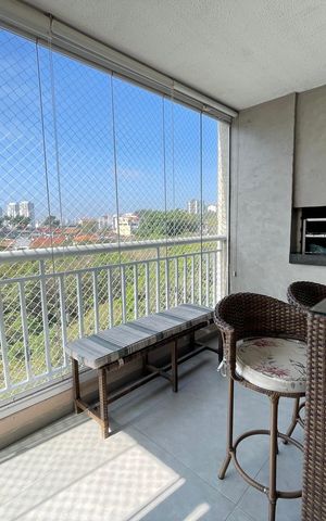 Apartamento para alugar com 84m², 2 quartos e 1 vagaVaranda