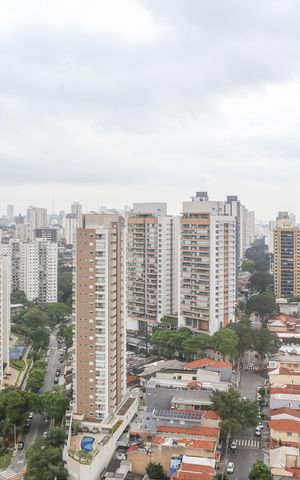 Apartamento para alugar com 63m², 2 quartos e 1 vaga Apartamento para alugar com 63m², 2 quartos e 1 vagaVaranda