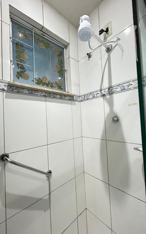 Casa para alugar com 150m², 4 quartos e 2 vagasBanheiro da Suíte