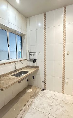 Casa para alugar com 150m², 4 quartos e 2 vagasCozinha