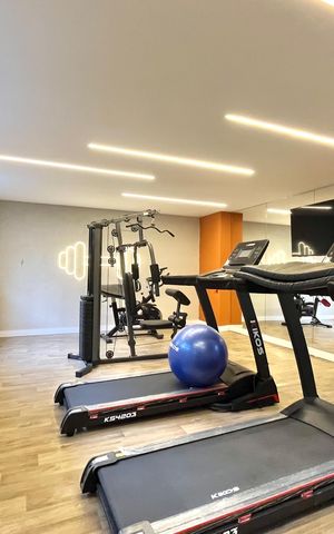 Apartamento à venda com 42m², 2 quartos e sem vaga Apartamento à venda com 42m², 2 quartos e sem vagaÁrea comum - Academia
