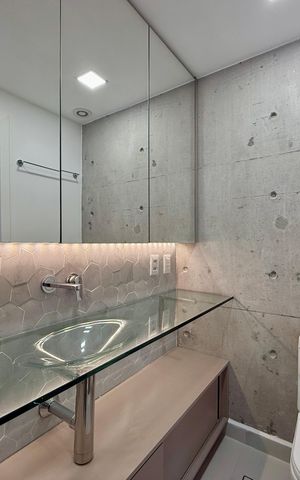 Apartamento para alugar com 74m², 1 quarto e 1 vaga Apartamento para alugar com 74m², 1 quarto e 1 vagaBanheiro