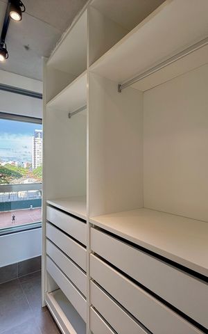 Apartamento para alugar com 74m², 1 quarto e 1 vaga Apartamento para alugar com 74m², 1 quarto e 1 vagaCloset