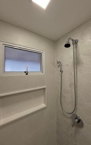 Apartamento para alugar com 74m², 1 quarto e 1 vaga Apartamento para alugar com 74m², 1 quarto e 1 vagaBanheiro