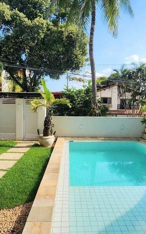 Casa de condomínio à venda com 340m², 4 quartos e 1 vagaÁrea externa
