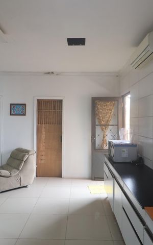 Casa à venda com 105m², 2 quartos e 2 vagasCozinha