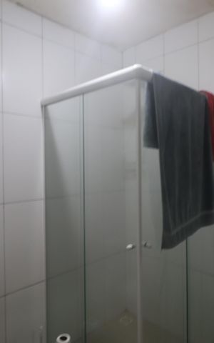 Casa à venda com 105m², 2 quartos e 2 vagasBanheiro