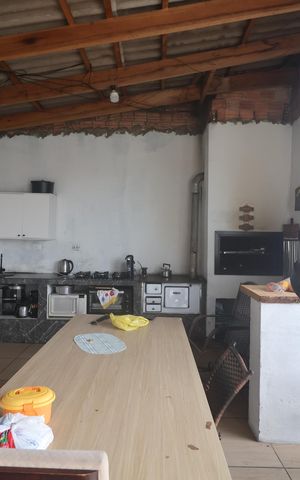 Casa à venda com 105m², 2 quartos e 2 vagasÁrea comum - Churrasqueira