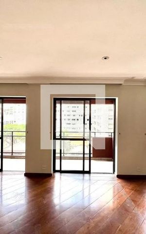 Apartamento à venda com 186m², 4 quartos e 3 vagas Apartamento à venda com 186m², 4 quartos e 3 vagasSala