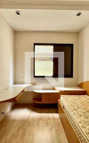 Apartamento à venda com 186m², 4 quartos e 3 vagas Apartamento à venda com 186m², 4 quartos e 3 vagasQuarto 1