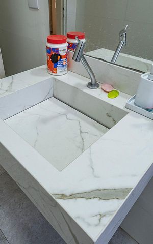 Casa para alugar com 300m², 4 quartos e 3 vagasBanheiro