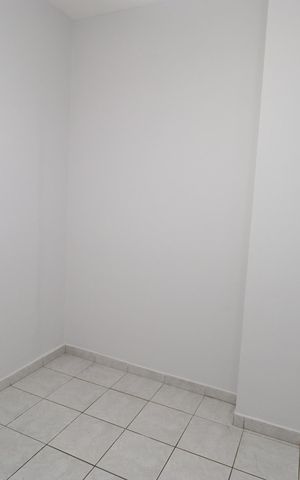 Apartamento para alugar com 112m², 3 quartos e 1 vaga Apartamento para alugar com 112m², 3 quartos e 1 vagaQuarto 3
