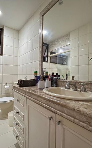 Apartamento à venda com 170m², 4 quartos e 2 vagas