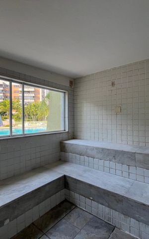 Apartamento à venda com 170m², 4 quartos e 2 vagas