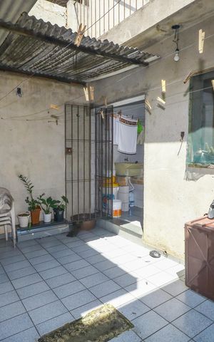 Casa para alugar com 150m², 2 quartos e 2 vagas Casa para alugar com 150m², 2 quartos e 2 vagasQuintal