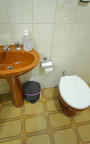 Casa à venda com 150m², 2 quartos e 2 vagasLavabo da Sala 