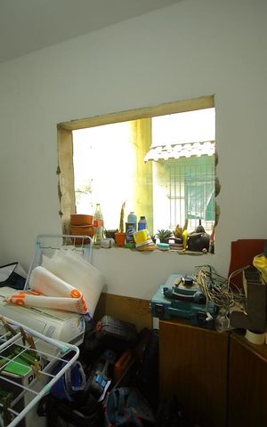 Casa à venda com 150m², 2 quartos e 2 vagasQuarto de Serviço/depósito