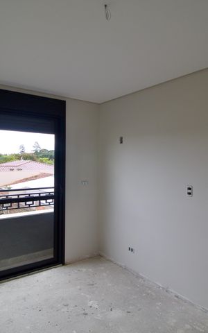 Casa de condomínio à venda com 189m², 3 quartos e 2 vagas Casa de condomínio à venda com 189m², 3 quartos e 2 vagasQuarto 1 - Suíte