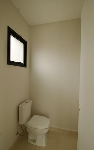 Casa de condomínio à venda com 189m², 3 quartos e 2 vagas Casa de condomínio à venda com 189m², 3 quartos e 2 vagasTerraço - Lavabo