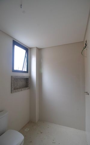 Casa de condomínio à venda com 189m², 3 quartos e 2 vagas Casa de condomínio à venda com 189m², 3 quartos e 2 vagasBanheiro - Suíte