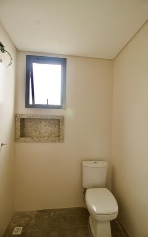 Casa de condomínio à venda com 189m², 3 quartos e 2 vagas Casa de condomínio à venda com 189m², 3 quartos e 2 vagasBanheiro