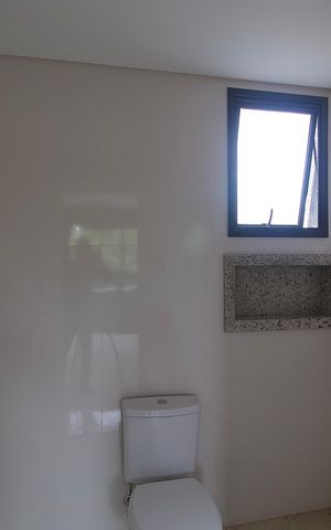 Casa de condomínio à venda com 189m², 3 quartos e 2 vagas Casa de condomínio à venda com 189m², 3 quartos e 2 vagasBanheiro - Suíte