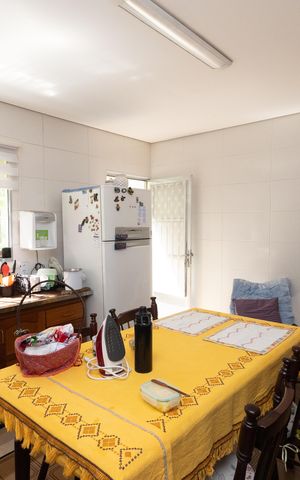 Casa à venda com 305m², 3 quartos e 1 vaga Casa à venda com 305m², 3 quartos e 1 vagaCozinha casa 1