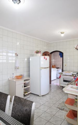 Casa à venda com 150m², 3 quartos e 2 vagasCozinha