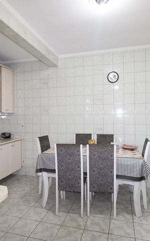 Casa à venda com 150m², 3 quartos e 2 vagasCozinha