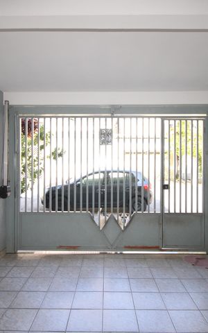 Casa à venda com 150m², 3 quartos e 2 vagasGaragem