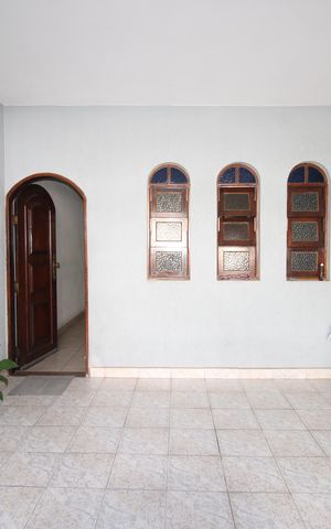 Casa à venda com 150m², 3 quartos e 2 vagasGaragem