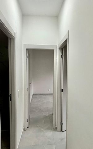 Apartamento para alugar com 58m², 2 quartos e sem vaga Apartamento para alugar com 58m², 2 quartos e sem vagaCorredor