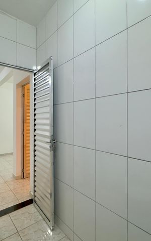 Studio para alugar com 40m², 1 quarto e 1 vaga Studio para alugar com 40m², 1 quarto e 1 vagaBanheiro